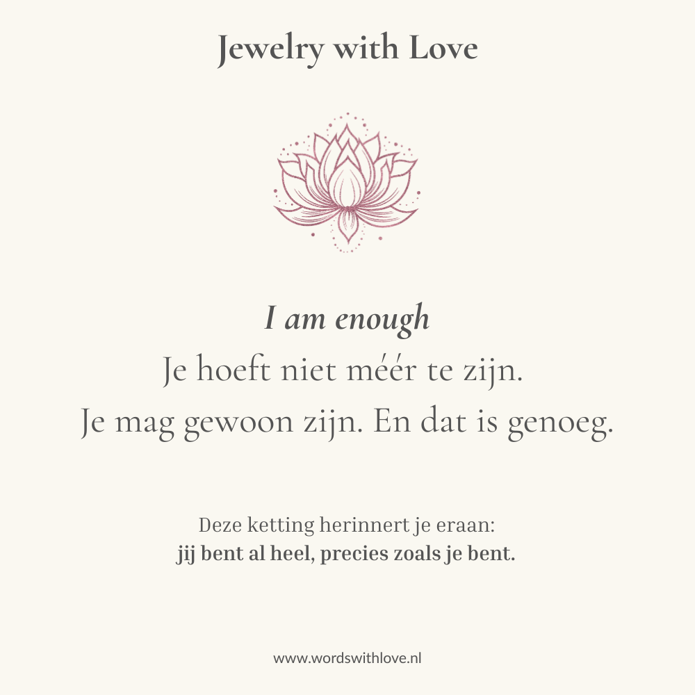 Affirmatiekaartje voor gouden affirmatieketting met gravure I am enough en lotusbloem – sieraad voor zelfliefde, zelfacceptatie en innerlijke rust