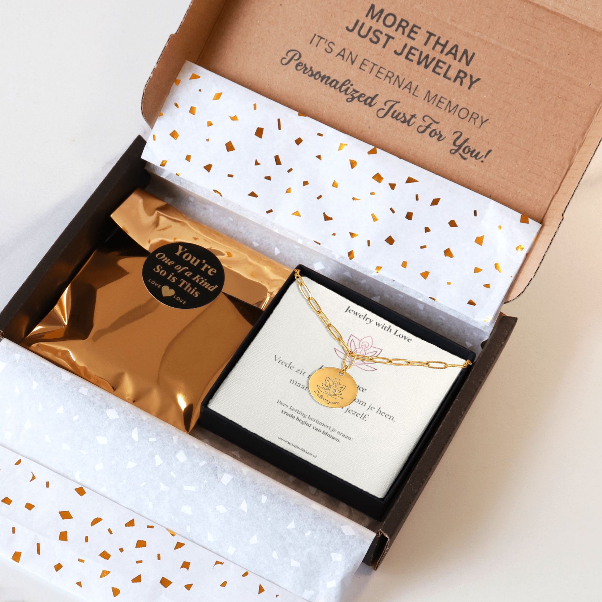 In luxe cadeauverpakking betekenisvolle affirmatieketting paperclip - i choose peace