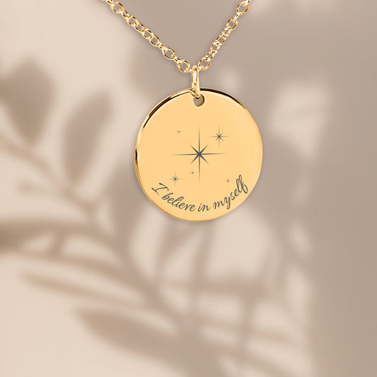Gouden affirmatieketting met gravure I believe in myself en sterren – sieraad voor zelfvertrouwen en innerlijke kracht