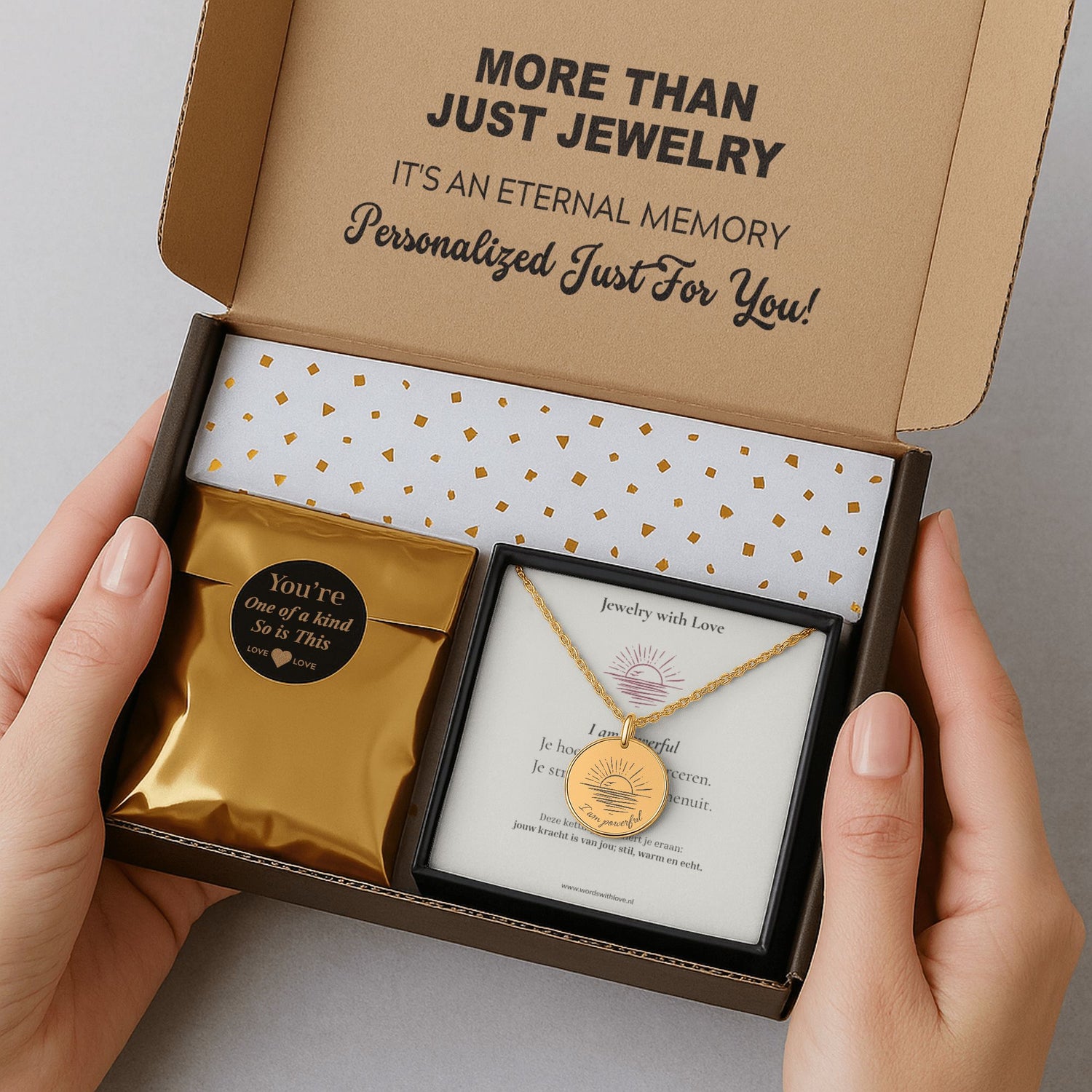 verzendklaar affirmatieketting met gravure I am Powerful – krachtig zelfliefde sieraad